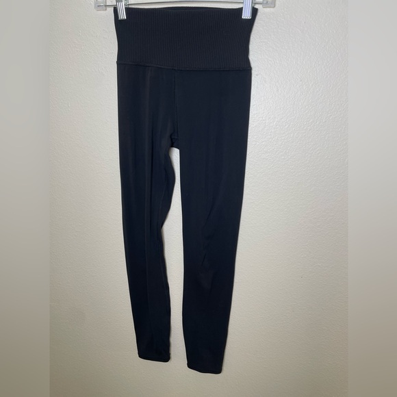 Vuori Rib Studio Legging Women's Performance - Picture 5 of 7